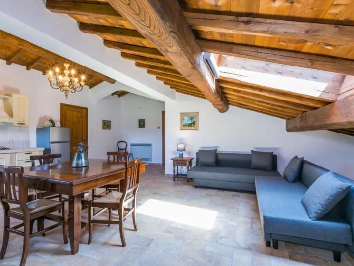 Podere La Querciola กวาร์ดิสตัลโล ภายนอก รูปภาพ