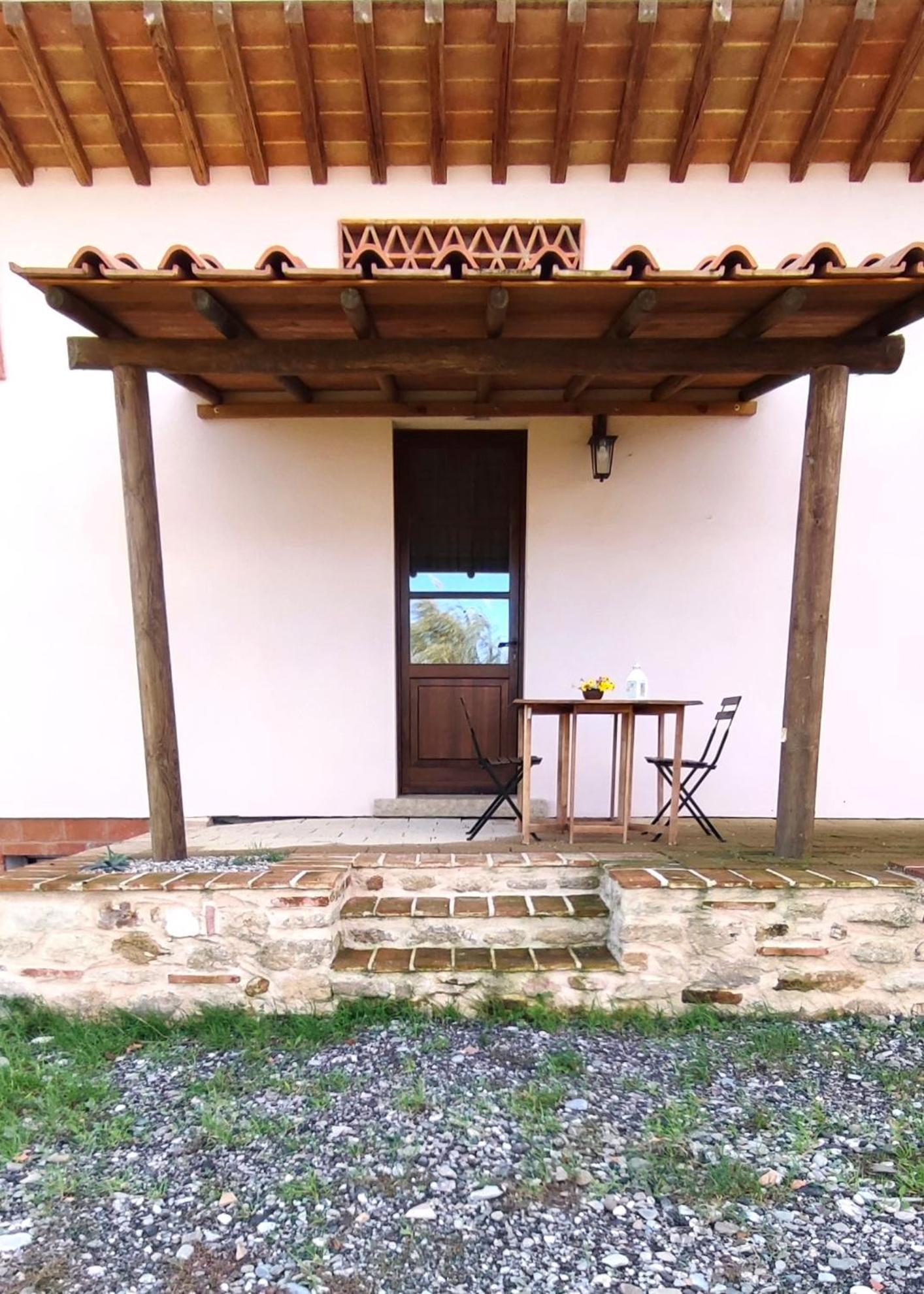 Podere La Querciola กวาร์ดิสตัลโล ภายนอก รูปภาพ