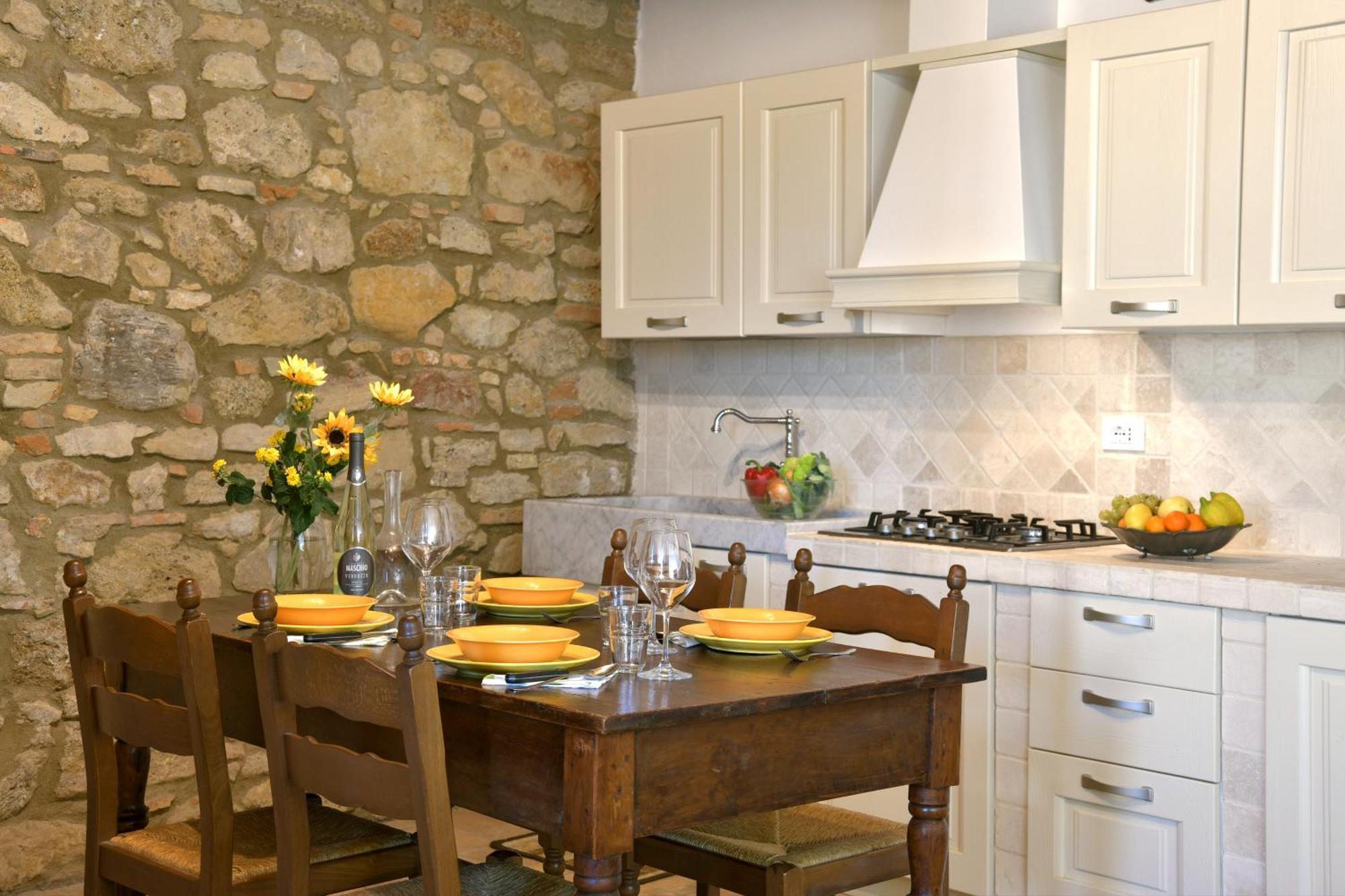 Podere La Querciola กวาร์ดิสตัลโล ภายนอก รูปภาพ