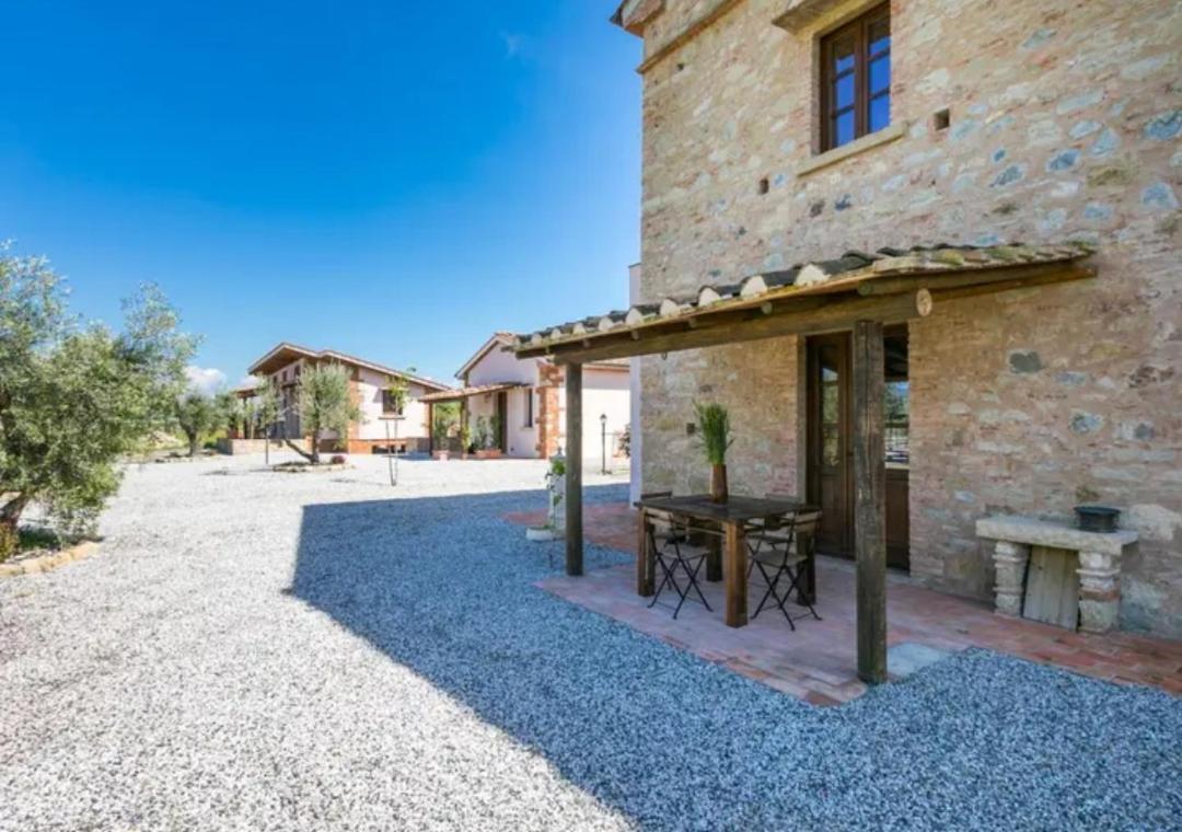 Podere La Querciola กวาร์ดิสตัลโล ภายนอก รูปภาพ